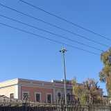 Da via Crisanzio i doppi, e a tratti quadrupli fili, ci portano verso via Ravanas per passare davanti all�Ex Manifattura Tabacchi...